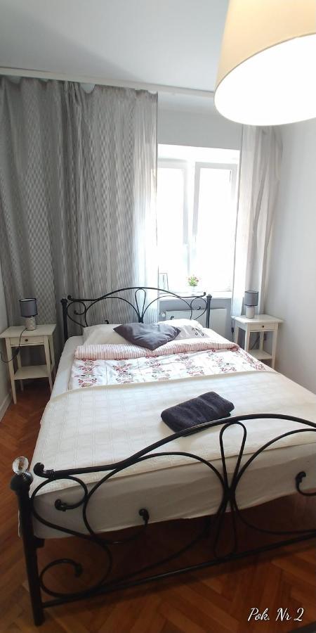 Apartamento Warszawa, Centrum, Wiejska 15, Kamienica Exterior foto